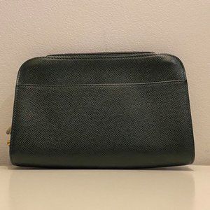 Authentic Louis Vuitton Taiga Baikal Pochette